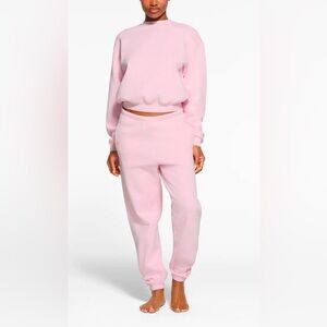 SKIMS Tracksuit, Limited Edition Cherry Blossom M